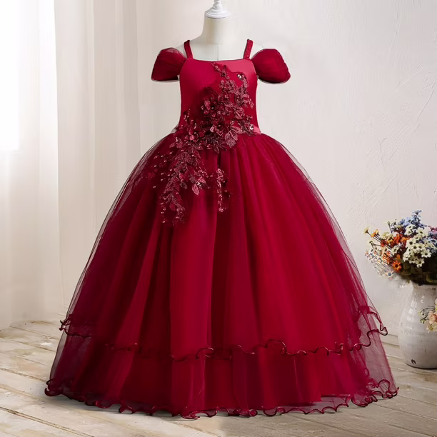 Kids' Clothing